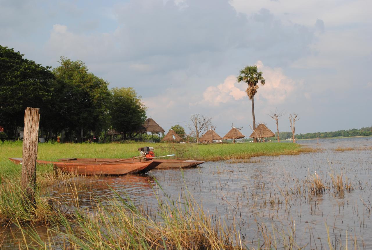 Palmchwa Resort Sikhio 外观 照片