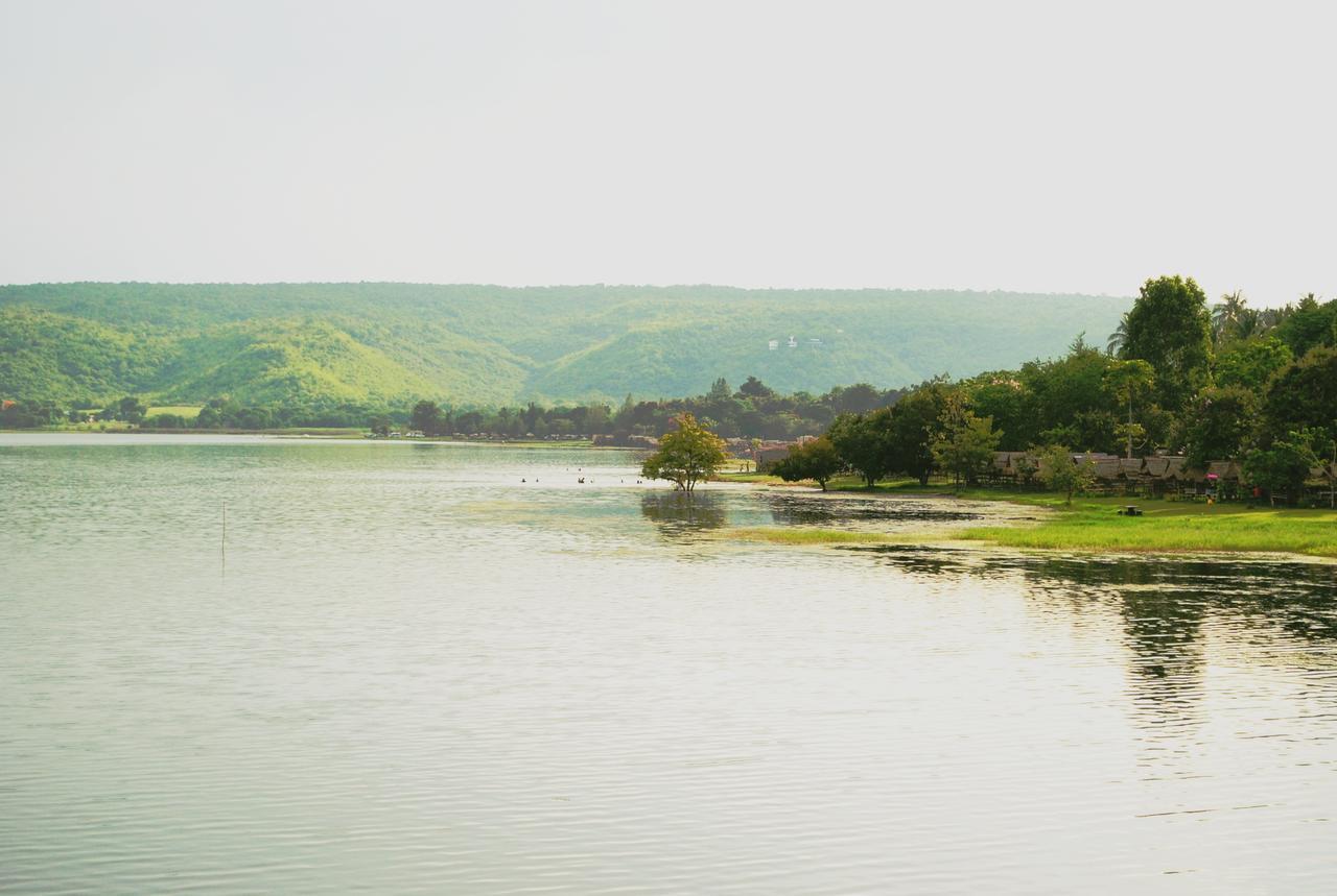Palmchwa Resort Sikhio 外观 照片